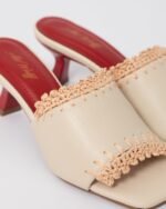 Sandália crochê em ráfia - Imagem 9